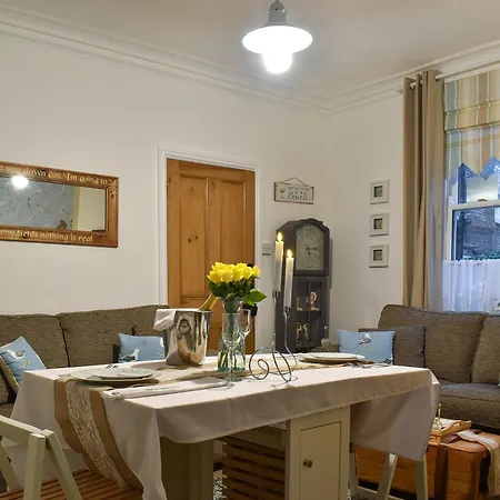 Semesterbostad Strawberry Fields Whitby